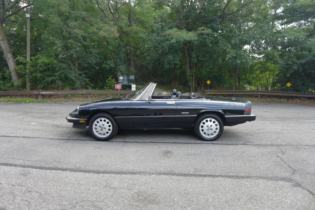 1989 Alfa Romeo Series 3 - Image 3 of 31