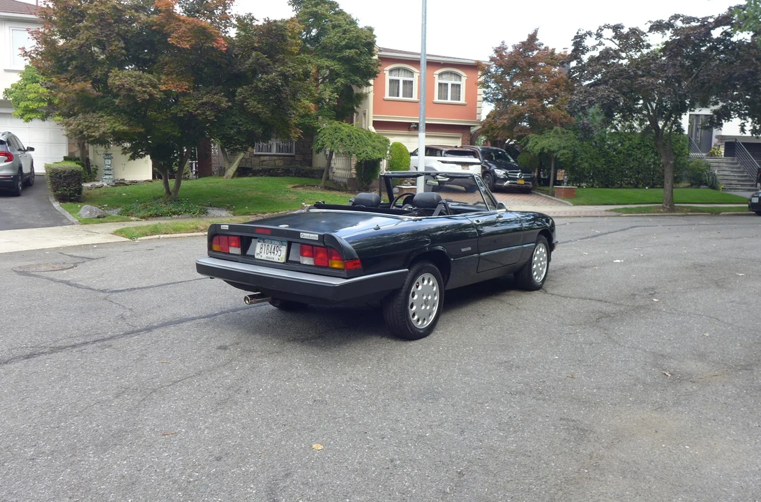 1989 Alfa Romeo Series 3 - Image 9 of 31