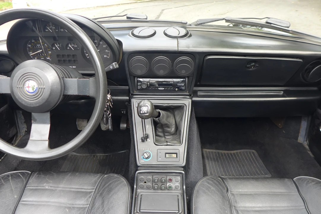 1989 Alfa Romeo Series 3 - Image 25 of 31