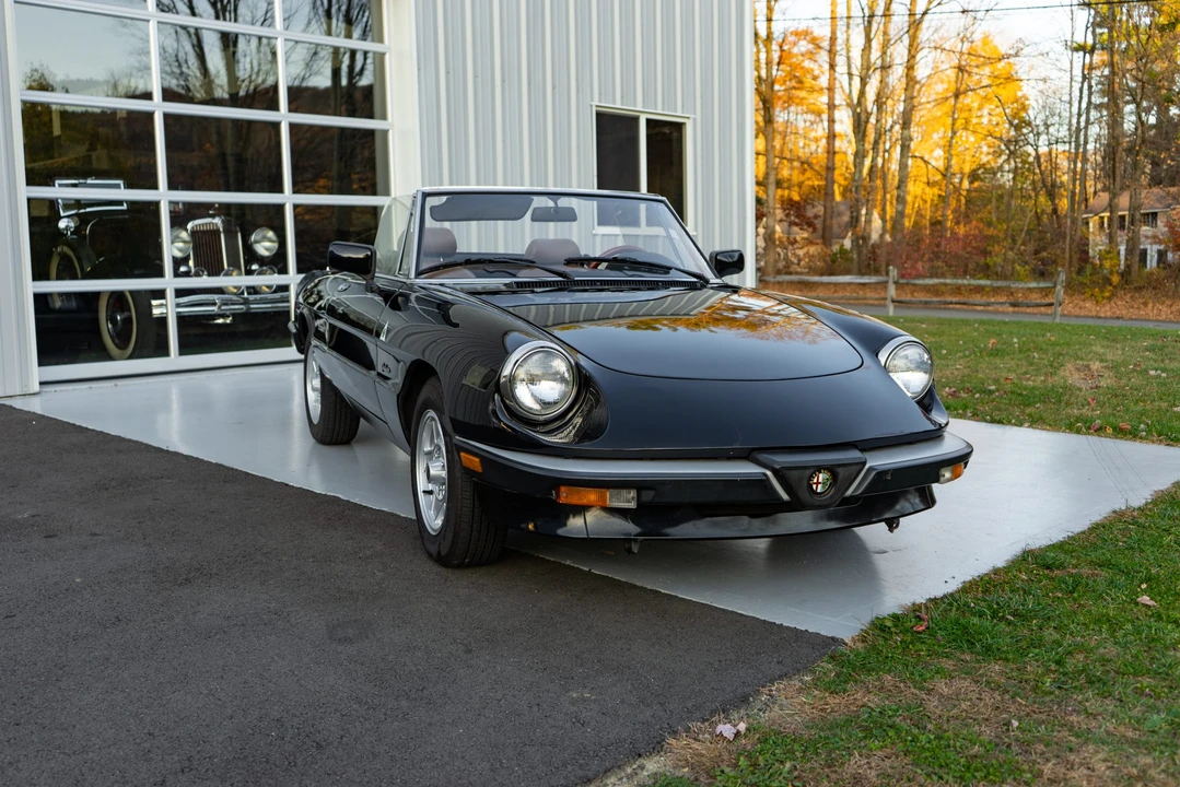 1989 Alfa Romeo Series 3 - Image 25 of 31