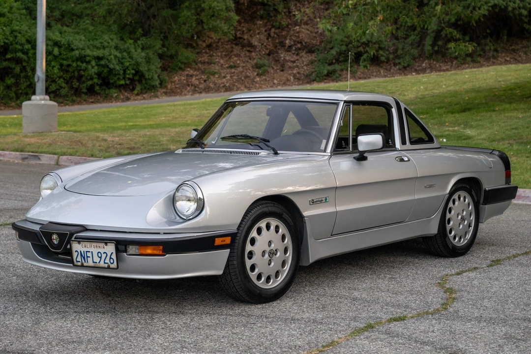 1989 Alfa Romeo Series 3 - Image 2 of 31