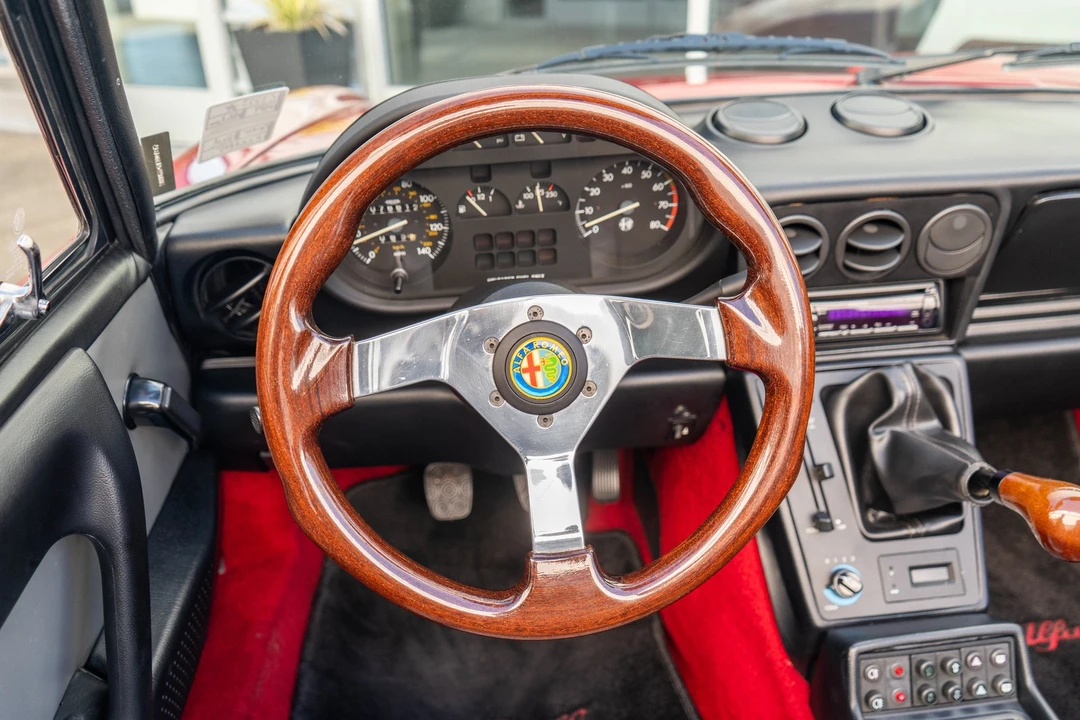 1989 Alfa Romeo Series 3 - Image 10 of 30