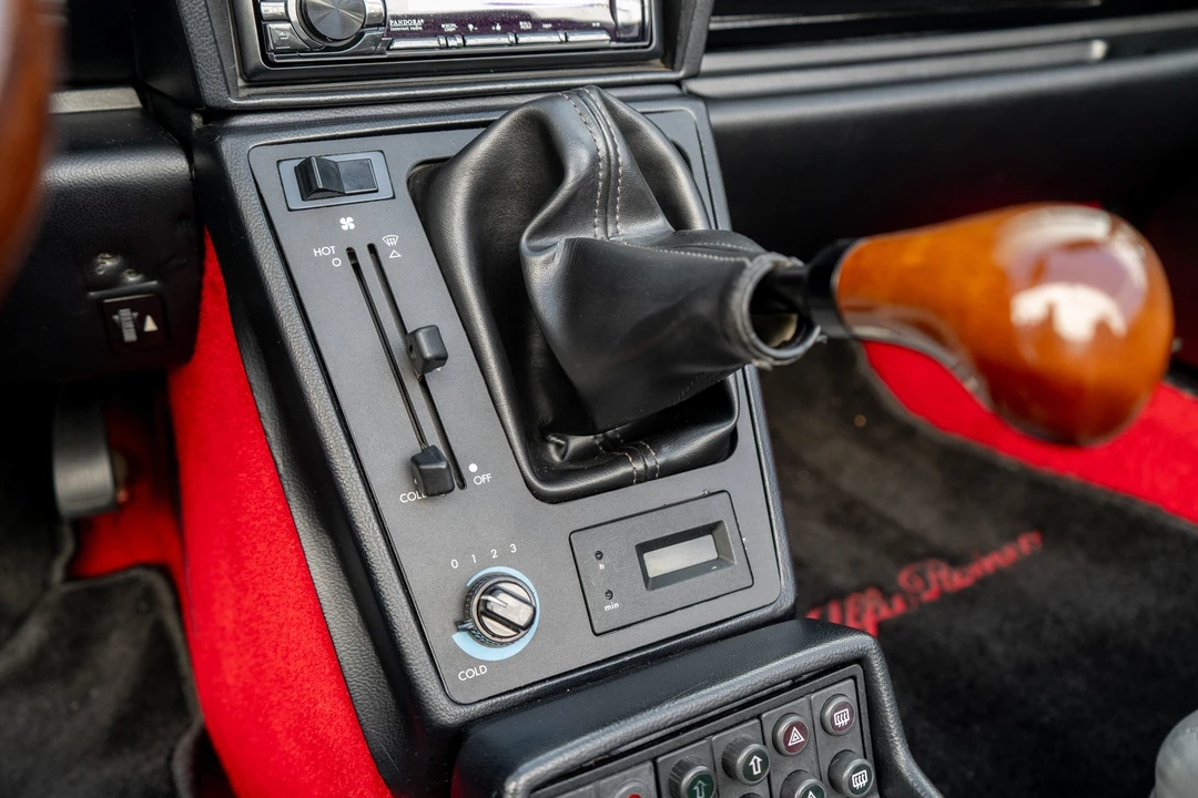 1989 Alfa Romeo Series 3 - Image 14 of 30