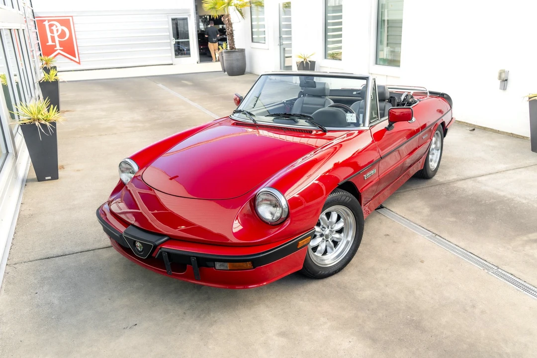 1989 Alfa Romeo Series 3 - Image 2 of 30