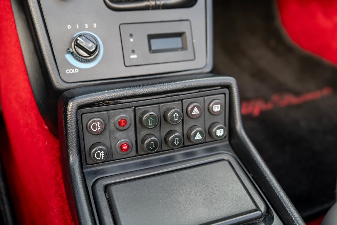 1989 Alfa Romeo Series 3 - Image 15 of 30