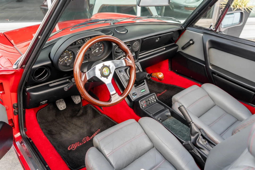 1989 Alfa Romeo Series 3 - Image 7 of 30