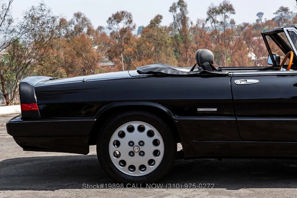 1989 Alfa Romeo Series 3 - Image 23 of 24