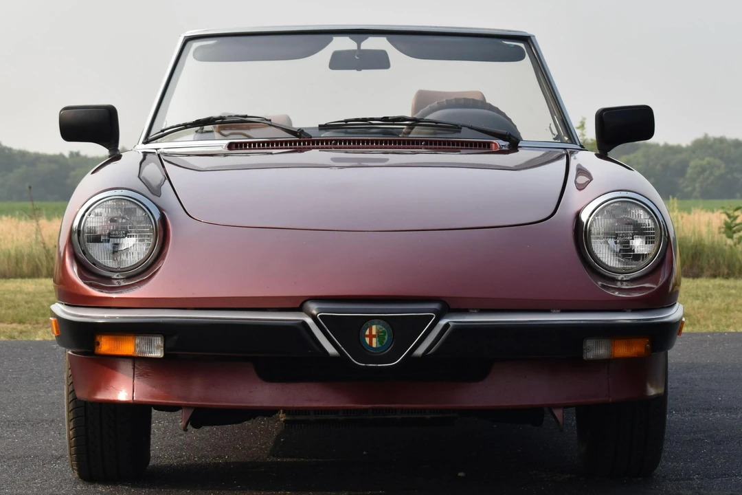 1989 Alfa Romeo Series 3 - Image 2 of 31