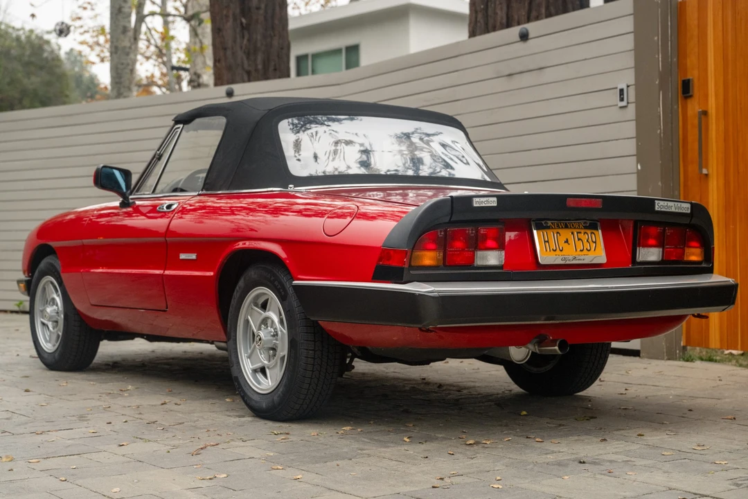 1989 Alfa Romeo Series 3 - Image 16 of 31