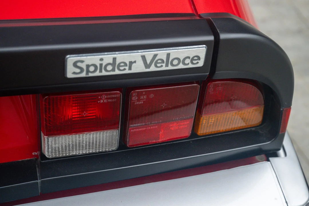 1989 Alfa Romeo Series 3 - Image 28 of 31