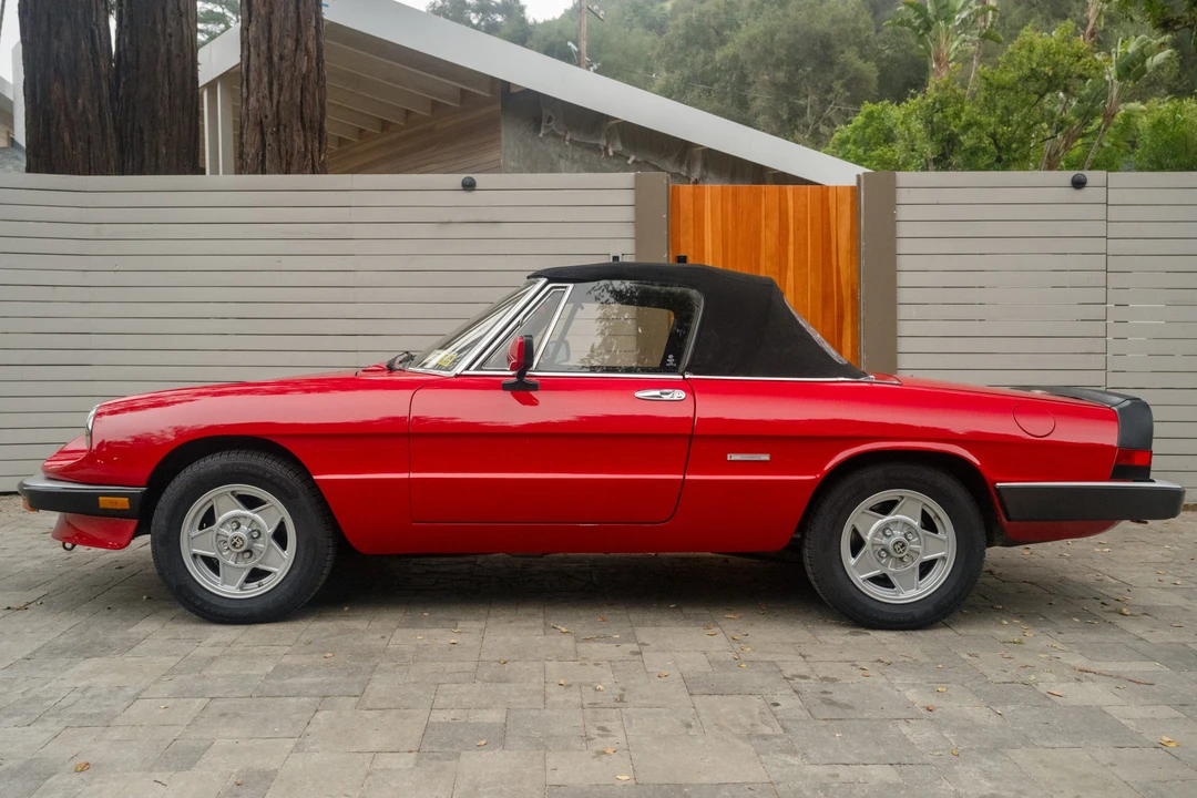 1989 Alfa Romeo Series 3 - Image 17 of 31