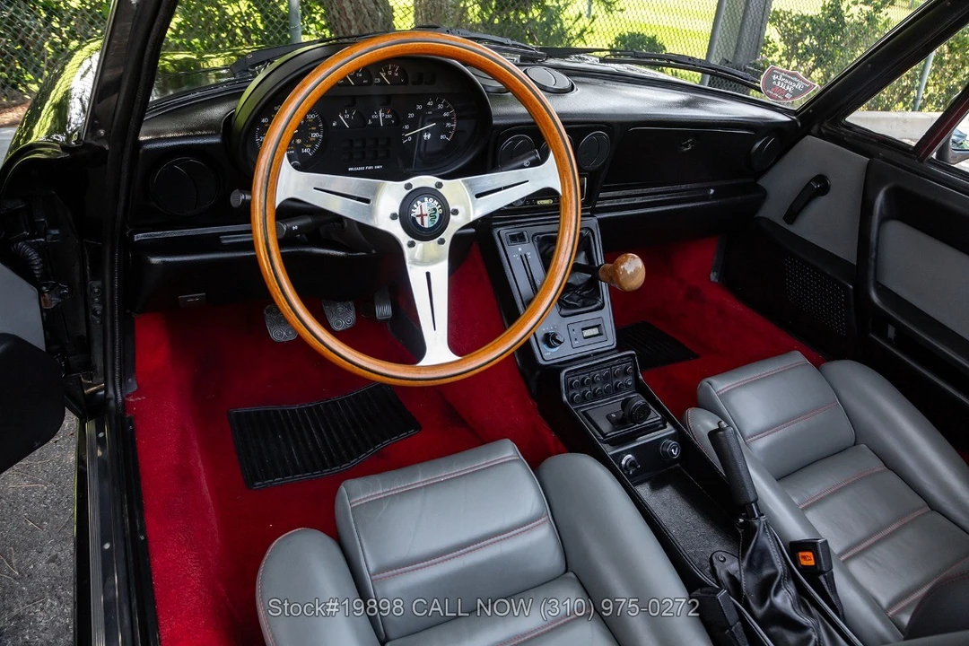 1989 Alfa Romeo Series 3 - Image 29 of 31