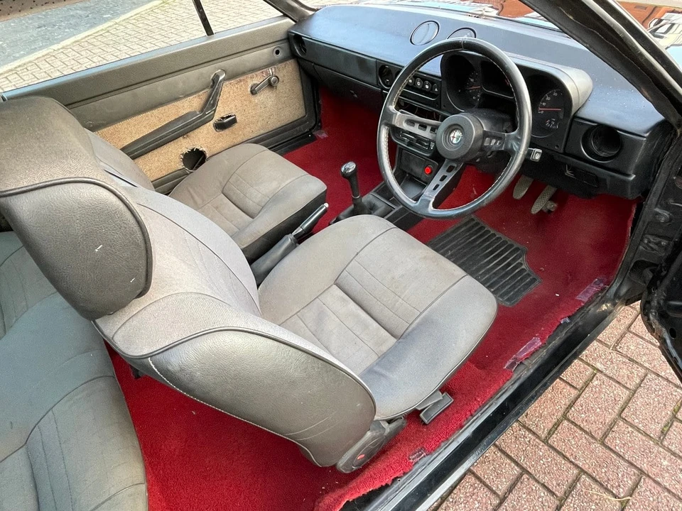 1989 Alfa Romeo Sprint 2nd Gen - Image 17 of 30