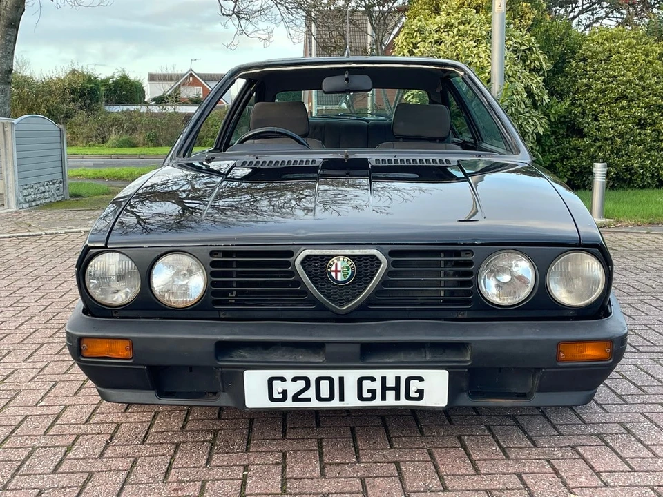 1989 Alfa Romeo Sprint 2nd Gen - Image 2 of 30