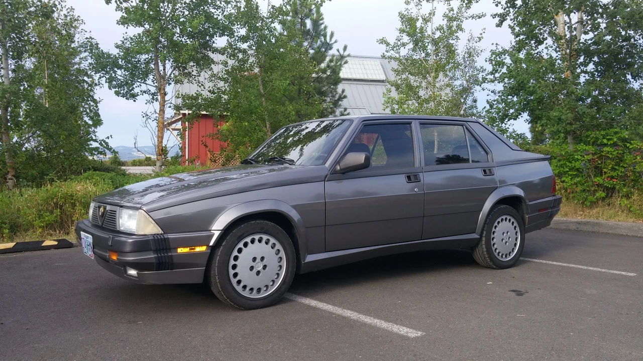 1989 Alfa Romeo 75/Milano - Image 8 of 31