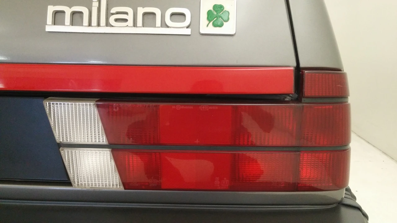 1989 Alfa Romeo 75/Milano - Image 31 of 31
