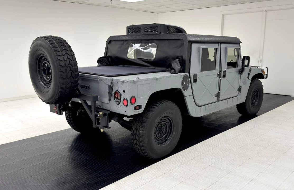 1989 AM General Hummer - Image 5 of 21