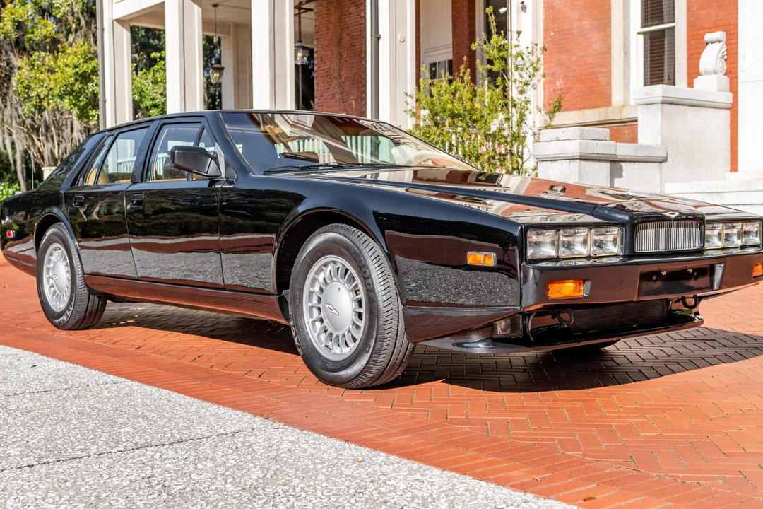 1989 Aston Martin Lagonda - Image 25 of 31