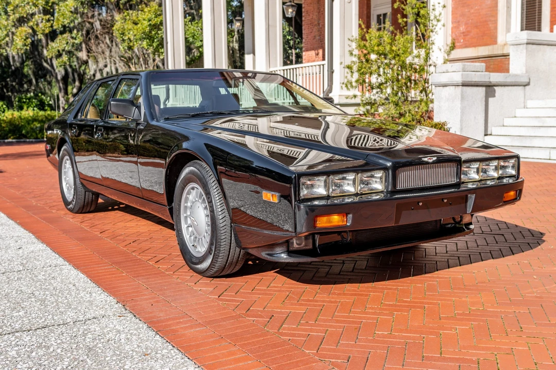 1989 Aston Martin Lagonda - Image 24 of 31