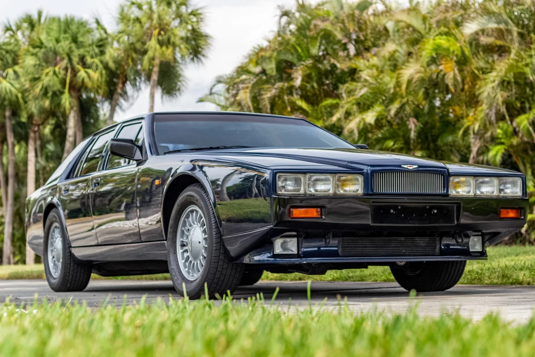 1989 Aston Martin Lagonda - Image 8 of 31