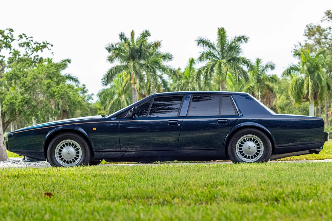 1989 Aston Martin Lagonda - Image 21 of 31