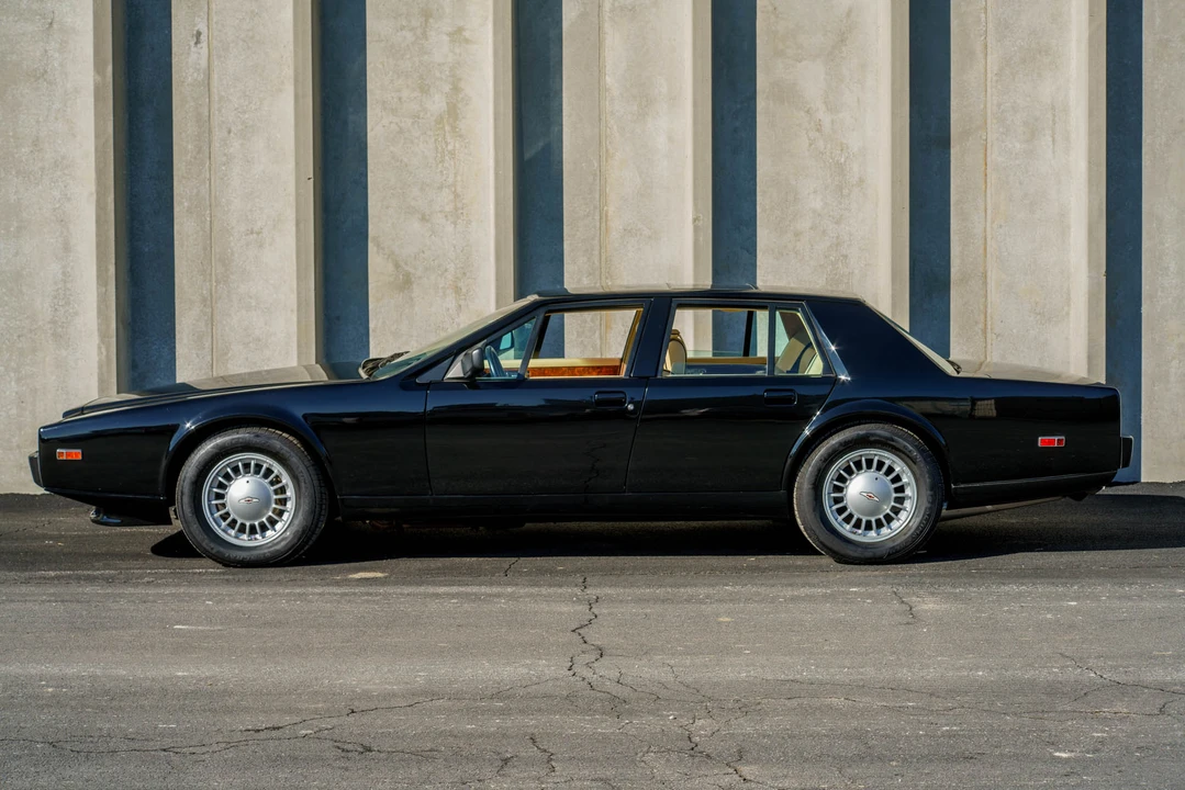1989 Aston Martin Lagonda - Image 5 of 31