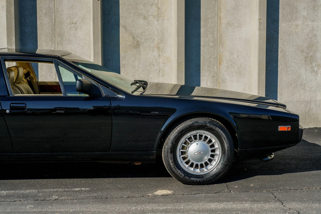 1989 Aston Martin Lagonda - Image 12 of 31