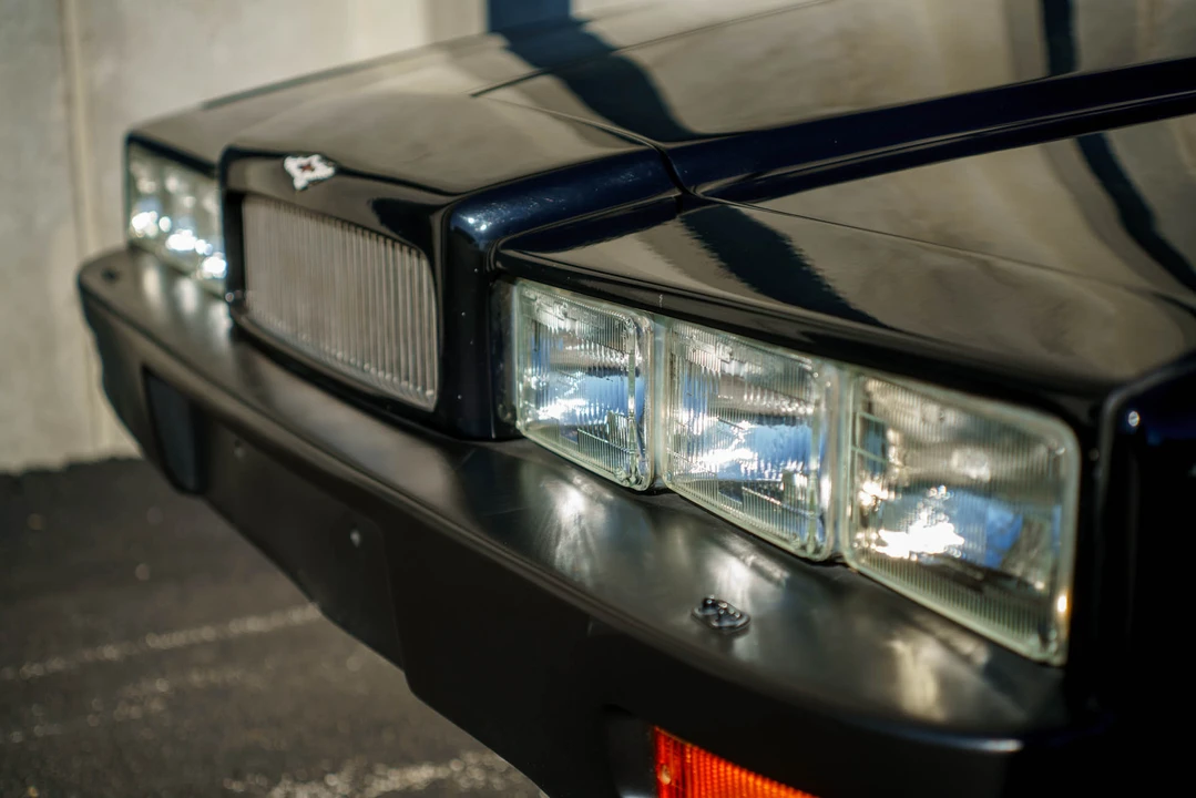 1989 Aston Martin Lagonda - Image 16 of 31