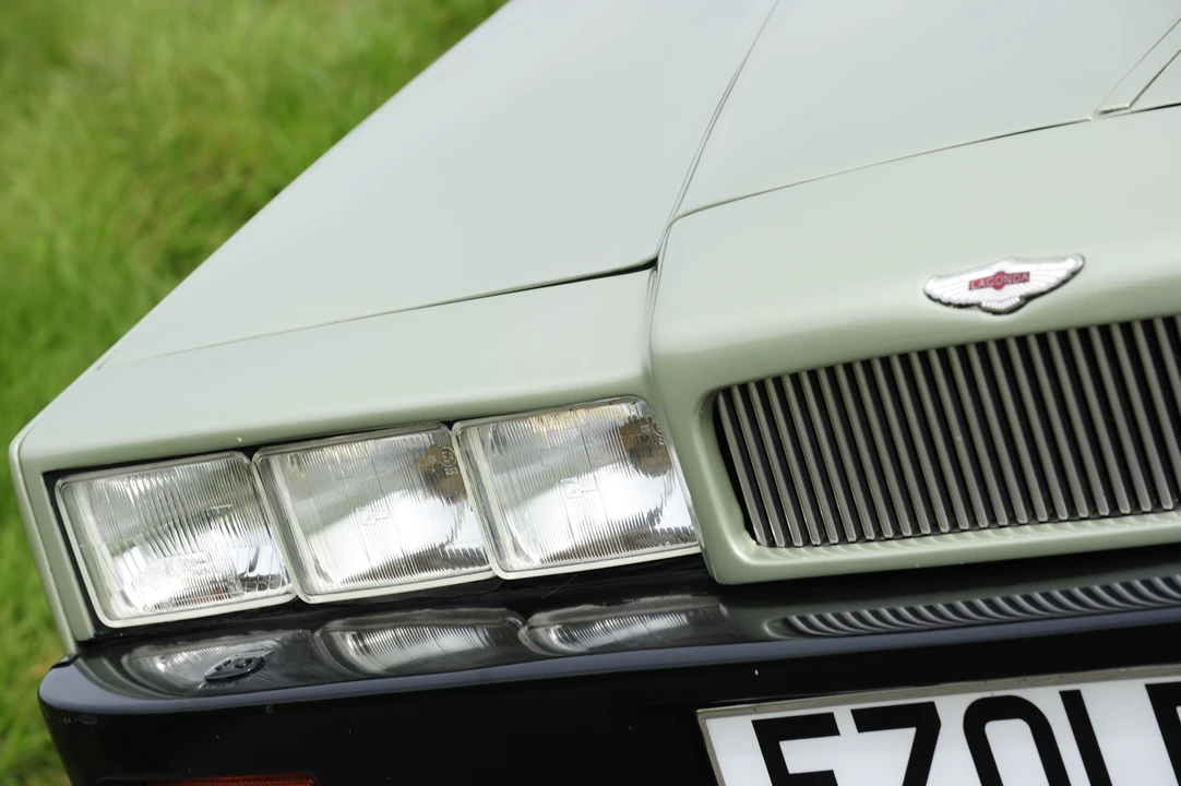 1989 Aston Martin Lagonda - Image 8 of 8