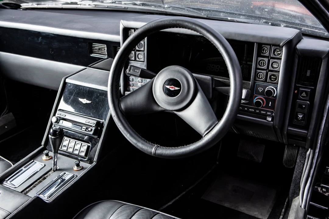 1989 Aston Martin Lagonda - Image 2 of 18