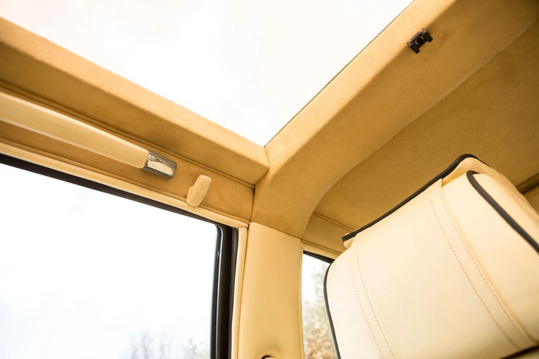 1989 Aston Martin Lagonda - Image 17 of 31