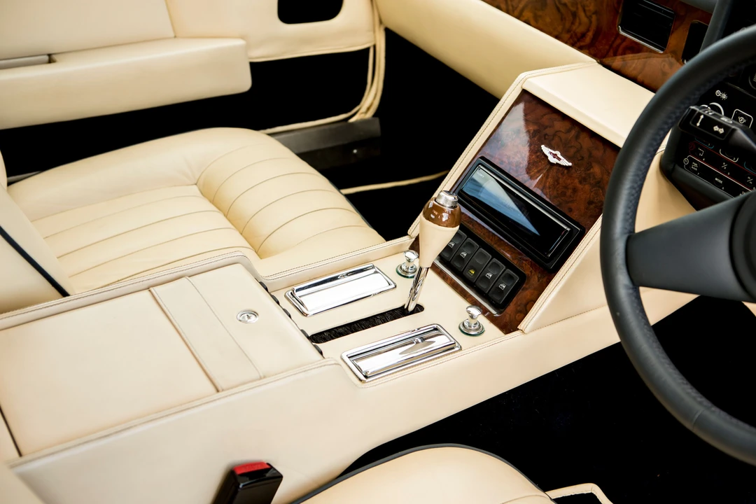 1989 Aston Martin Lagonda - Image 21 of 31