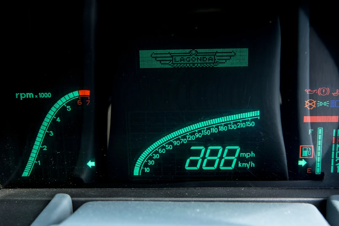 1989 Aston Martin Lagonda - Image 24 of 31