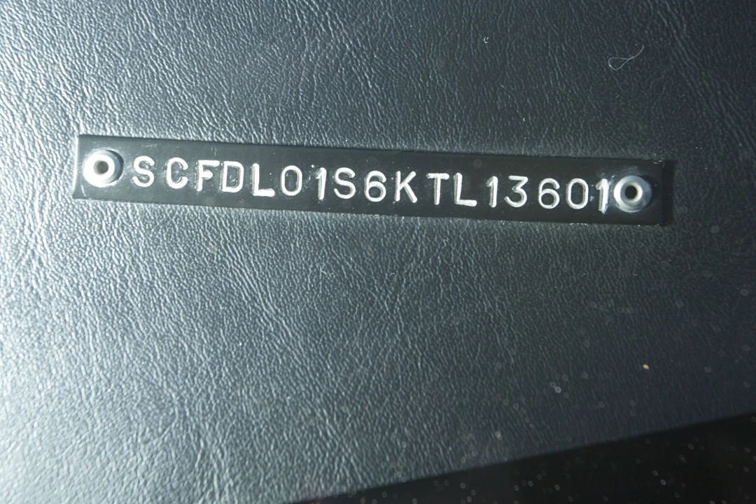 1989 Aston Martin Lagonda - Image 8 of 31