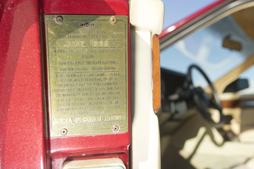 1989 Aston Martin Lagonda - Image 9 of 31