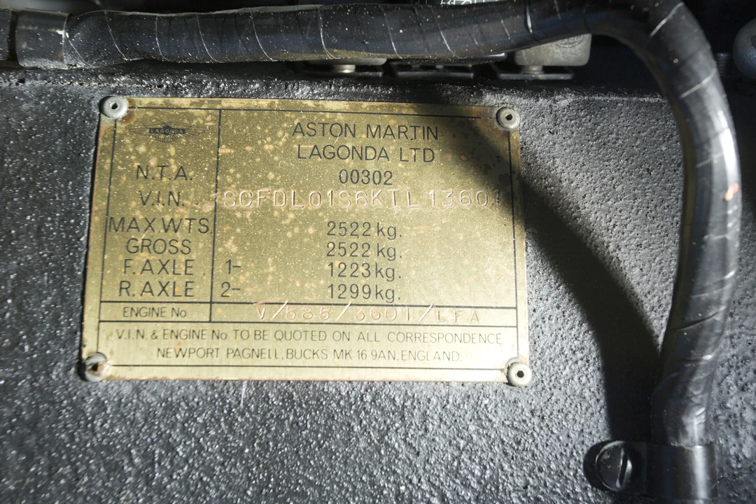 1989 Aston Martin Lagonda - Image 10 of 31
