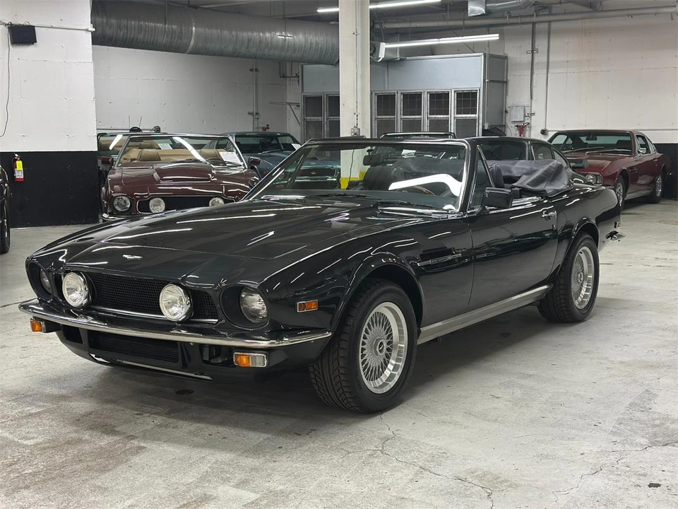 1989 Aston Martin DBS V8 & V8 & V8 Vantage - Image 5 of 31