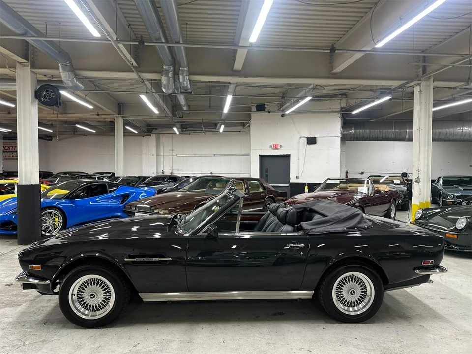 1989 Aston Martin DBS V8 & V8 & V8 Vantage - Image 13 of 31