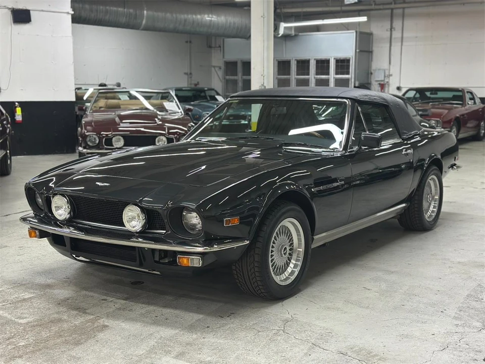1989 Aston Martin DBS V8 & V8 & V8 Vantage - Image 6 of 31