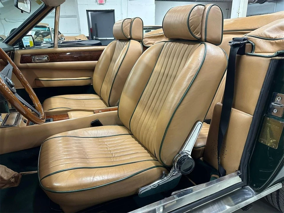1989 Aston Martin DBS V8 & V8 & V8 Vantage - Image 21 of 31
