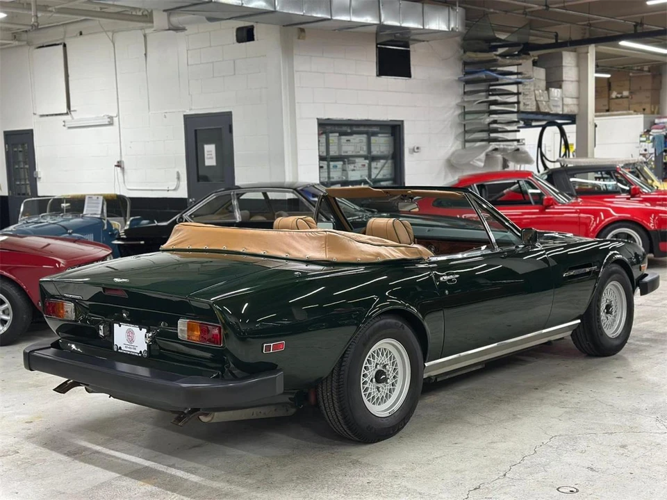 1989 Aston Martin DBS V8 & V8 & V8 Vantage - Image 11 of 31