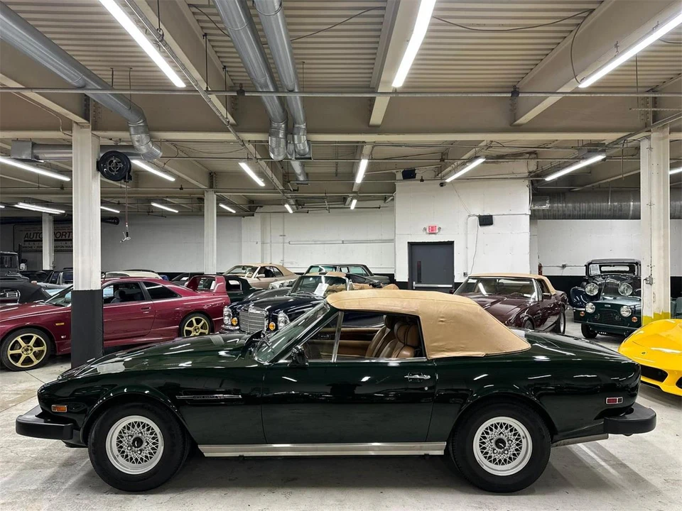 1989 Aston Martin DBS V8 & V8 & V8 Vantage - Image 14 of 31