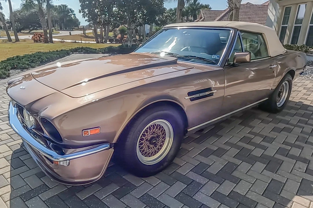 1989 Aston Martin DBS V8 & V8 & V8 Vantage - Image 8 of 31