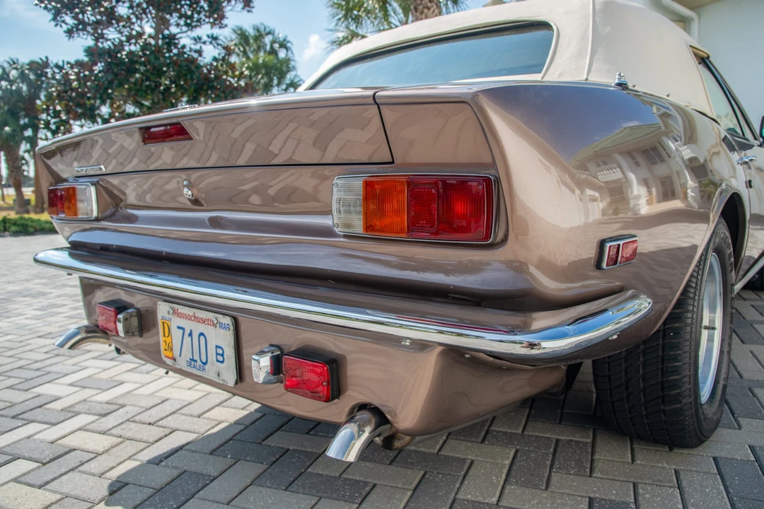 1989 Aston Martin DBS V8 & V8 & V8 Vantage - Image 23 of 31