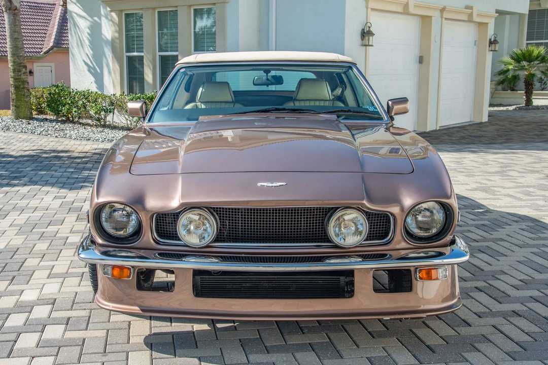 1989 Aston Martin DBS V8 & V8 & V8 Vantage - Image 9 of 31