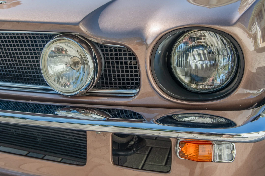 1989 Aston Martin DBS V8 & V8 & V8 Vantage - Image 19 of 31