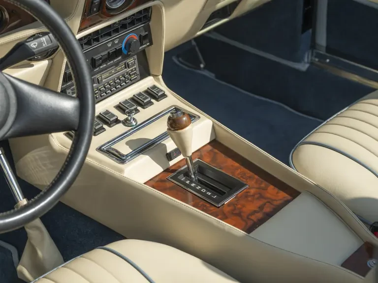 1989 Aston Martin DBS V8 & V8 & V8 Vantage - Image 17 of 31