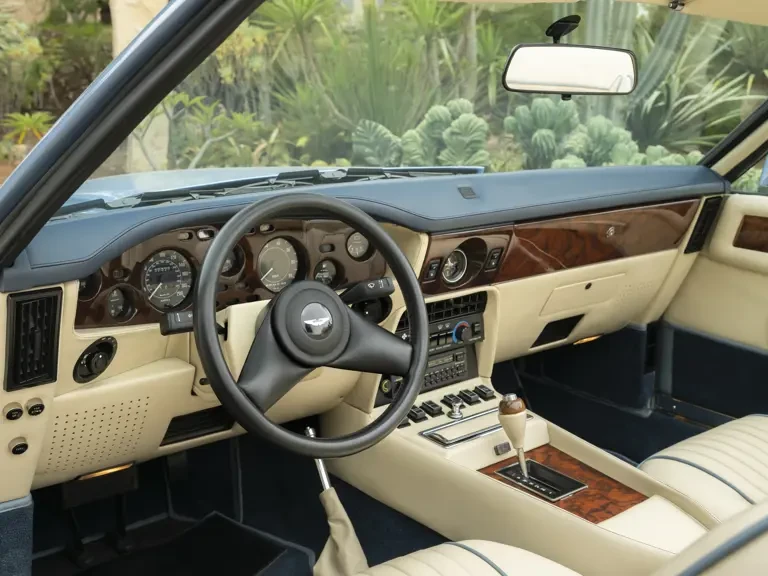 1989 Aston Martin DBS V8 & V8 & V8 Vantage - Image 5 of 31