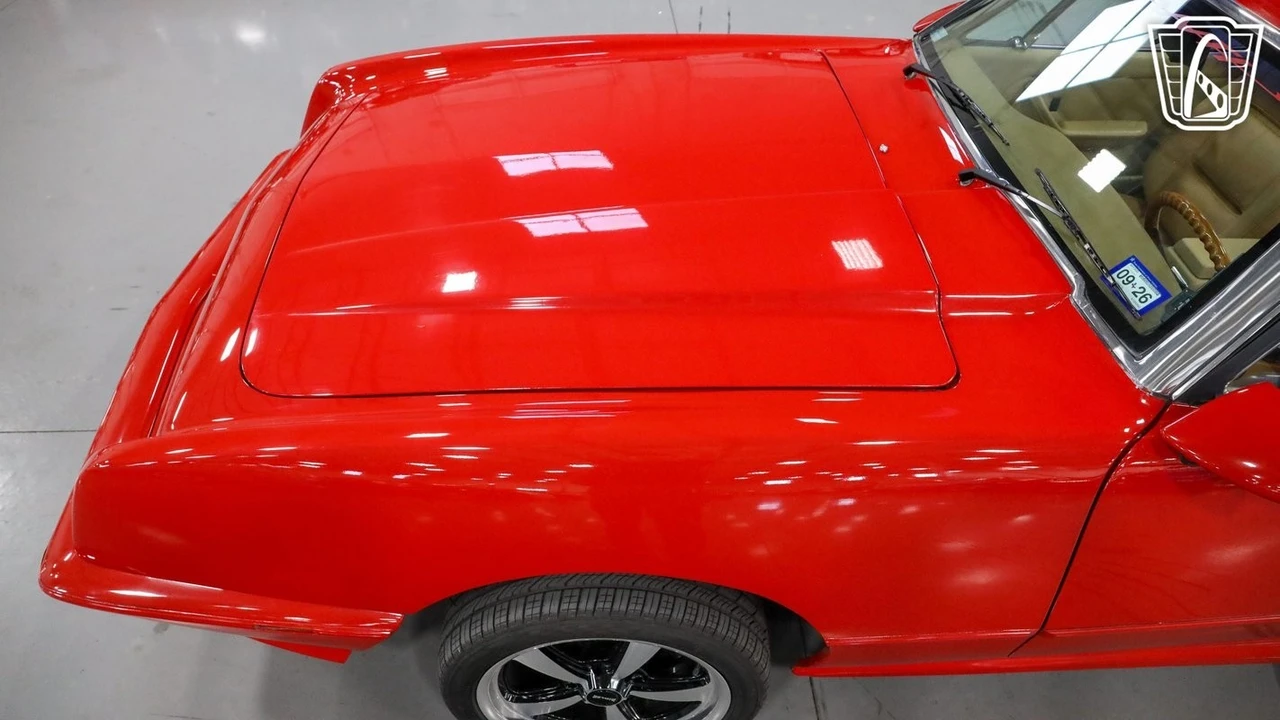 1989 Studebaker Avanti - Image 15 of 21