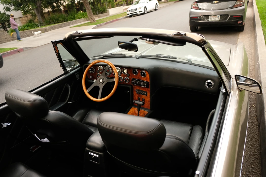 1989 Studebaker Avanti - Image 29 of 31